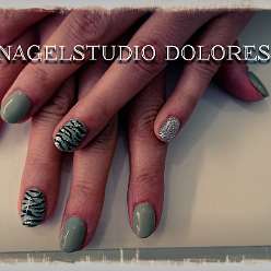Nägel (34)